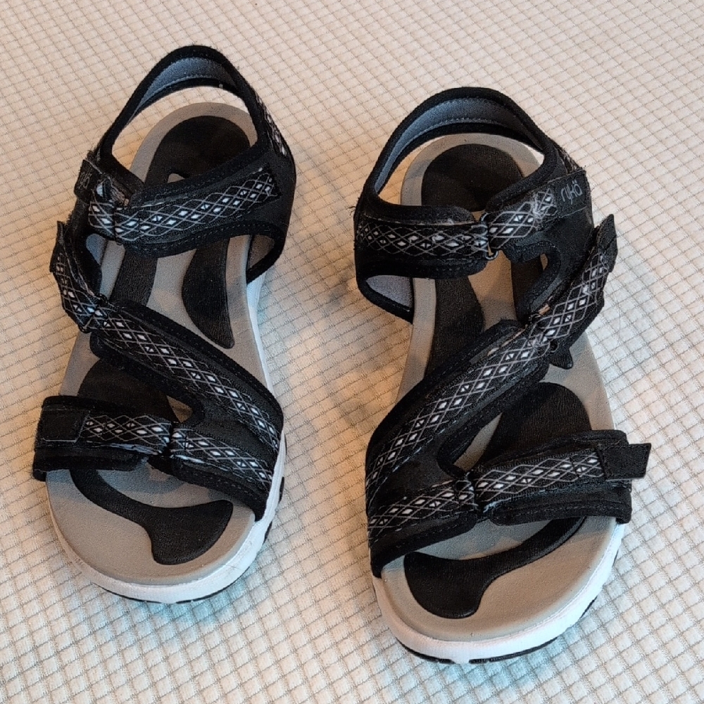 Ryka Black Patterned Womens Sandals